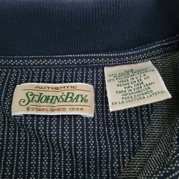 St. John's Bay Polo Size L 🔥 - Picture 6 of 7